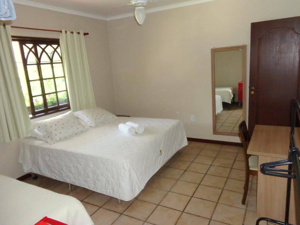 Pousada Casa Da Pedra Blumenau Exterior photo